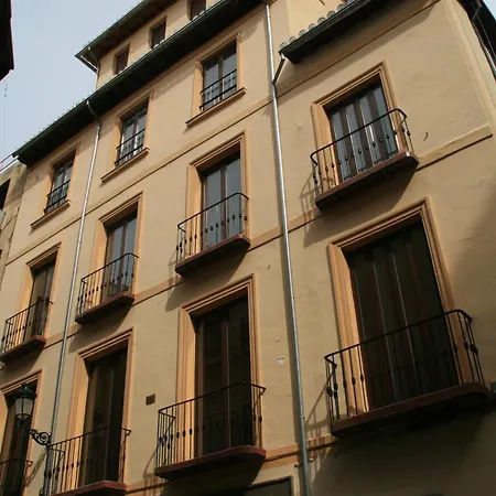 Apartamentos Casa de la Lonja-3